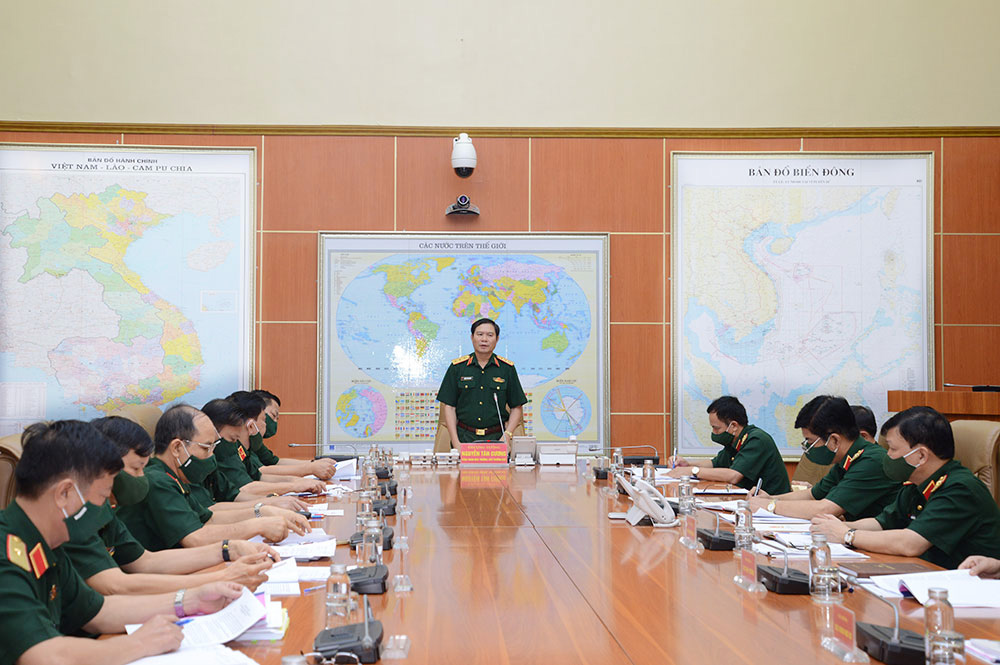 Tiến hành đồng bộ, toàn diện các giải pháp để xây dựng quân đội hiện đại